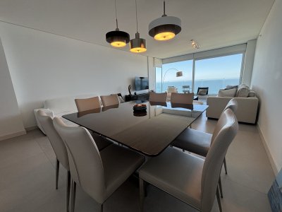 Apartamento ID.2760 - VENTA PISO ALTO TORRE LE PARC III BRAVA PRIMERA LINEA FRENTE AL MAR 
