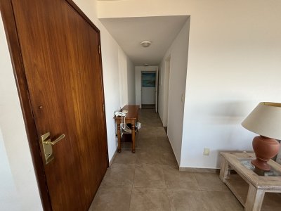 Apartamento ID.763 - VENTA PRIMERA LINEA DE MAR PARADA 3 BRAVA AIDY GRILL