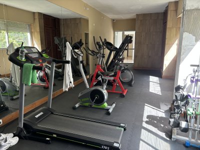 Apartamento ID.2698 - VENTA TORRE ANTARES RECICLADO MUY BUENA ORIENTACION