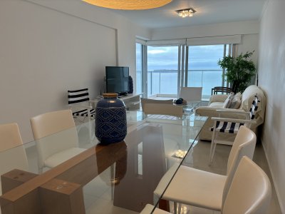 Apartamento ID.830 -  VENTA MIAMI BOULEVARD  TORRE I PISO ALTO AL FRENTE