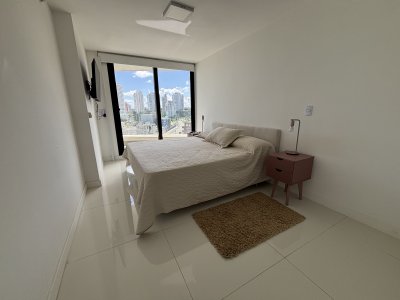 Apartamento ID.1767 - Venta - Parada 3 Mansa. Av. Chiverta casi a estrenar