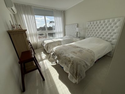 Apartamento ID.2653 - LE JARDIN MANSA VENTA MANSA FRENTE AL MAR
