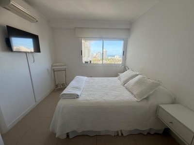 Apartamento ID.2983 - Venta mansa piso alto atrás Enjoy