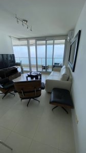 Apartamento ID.2583 - SEASONS TOWER VENTA Y ALQUILER PISO ALTO MANSA