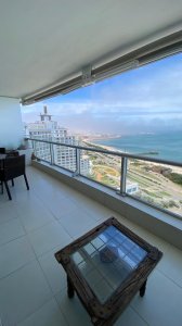 Apartamento ID.2583 - SEASONS TOWER VENTA Y ALQUILER PISO ALTO MANSA