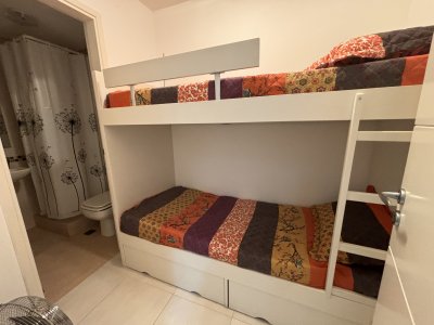 Apartamento ID.1963 - FOREST TOWER 1 PARADA 5 PLAYA BRAVA VENT AY ALQUILER