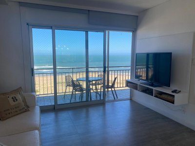 Apartamento ID.2058 - BRAVA FRENTE AL MAR RECICLADO VENTA AIDY GRILL RETASADO 