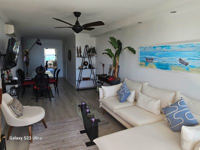 Apartamento ID.2731 - VENTA Y ALQUILER CASINO TOWER PISO ALTO MANSA PARADA 4