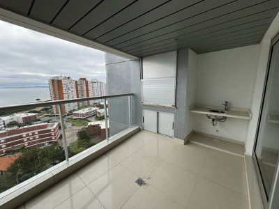 Apartamento ID.830 -  VENTA MIAMI BOULEVARD  TORRE I PISO ALTO AL FRENTE