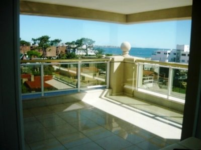 Apartamento ID.175 - LE JARDIN ESQUINERO TRES SUITES