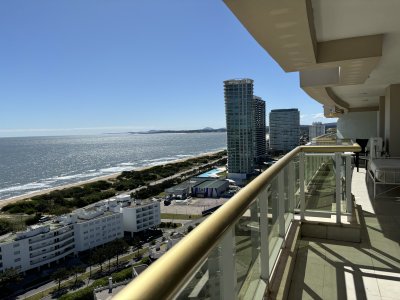 Apartamento ID.2777 - VENTA  MANSA LE JARDIN MANSA PRIMERA FILA UNIFICADO CENTRAL