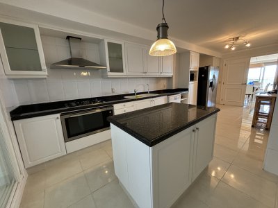 Apartamento ID.2777 - VENTA  MANSA LE JARDIN MANSA PRIMERA FILA UNIFICADO CENTRAL
