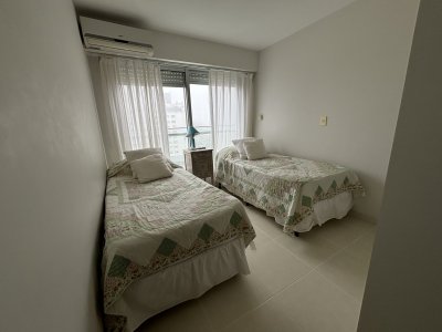 Apartamento ID.2582 - SEASONS TOWER VENTA  MANSA PEGADO A ENJOY CONRAD HOTEL