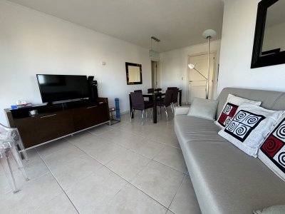 Apartamento ID.218 - AV. CHIVERTA EXCELENTE ALTURA Y ORIENTACION
