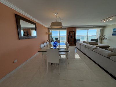 Apartamento ID.2777 - VENTA  MANSA LE JARDIN MANSA PRIMERA FILA UNIFICADO CENTRAL