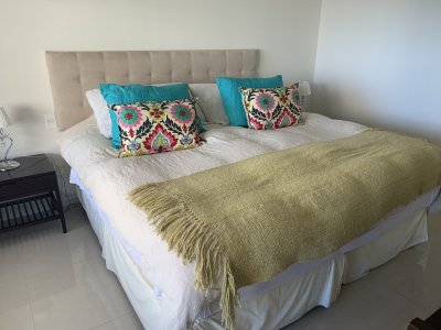 Apartamento ID.1726 - VENTA BRAVA IMPERIALE III inmaculado Piso alto
