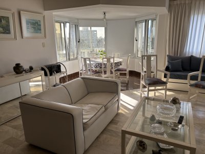 Apartamento ID.2421 - AV ROOSVELT BAJO SU VALOR VENTA EXCELENTE PRECIO