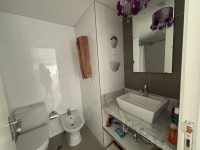 Apartamento ID.2413 - Av. Roosvelt torre One. Tres cuadras del mar