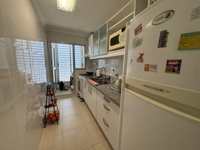Apartamento ID.218 - AV. CHIVERTA EXCELENTE ALTURA Y ORIENTACION