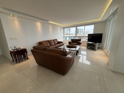 Apartamento ID.321 - MILLENIUM TOWER ESQUINERO EN ALQUILER