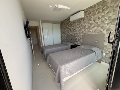 Apartamento ID.1767 - Venta - Parada 3 Mansa. Av. Chiverta casi a estrenar