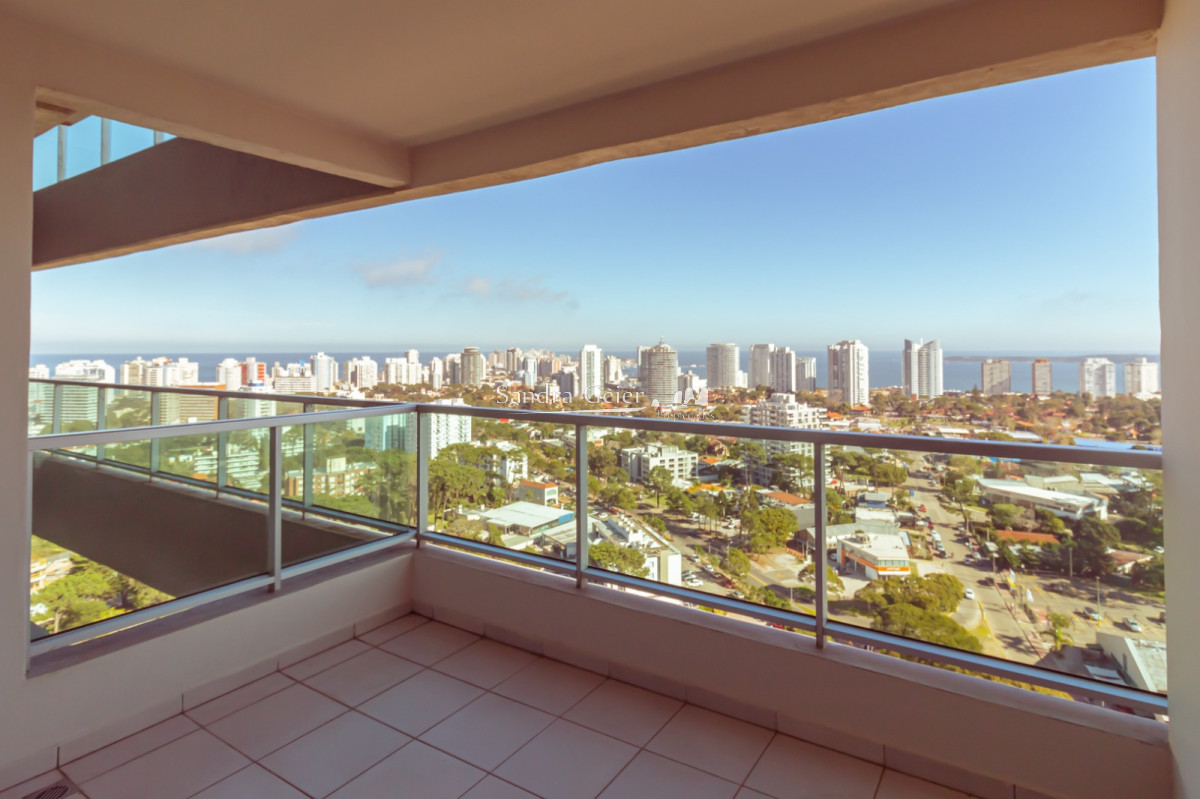 Apartamento ID.2066 - Av Roosvelt Brava parada 5