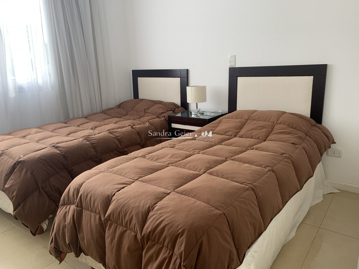 Apartamento ID.2200 - Apartamento en Punta del Este, Brava
