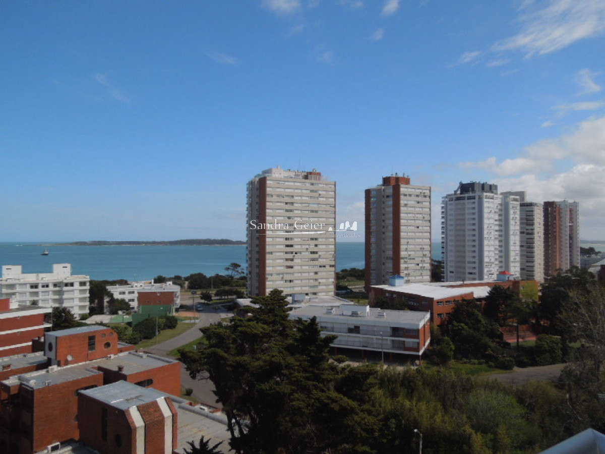 Apartamento ID.807 - SUNRISE TOWER PARADA 5 PLAYA MANSA