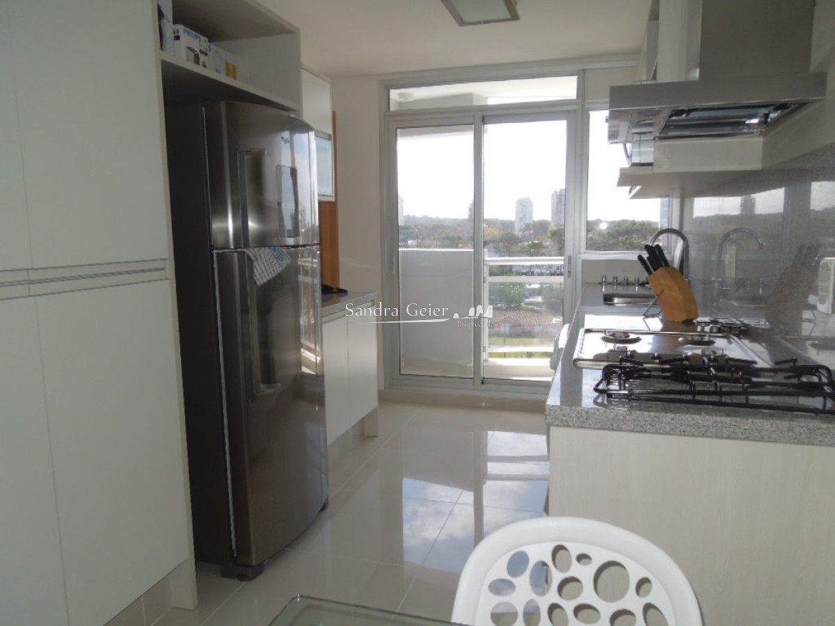 Apartamento ID.807 - SUNRISE TOWER PARADA 5 PLAYA MANSA