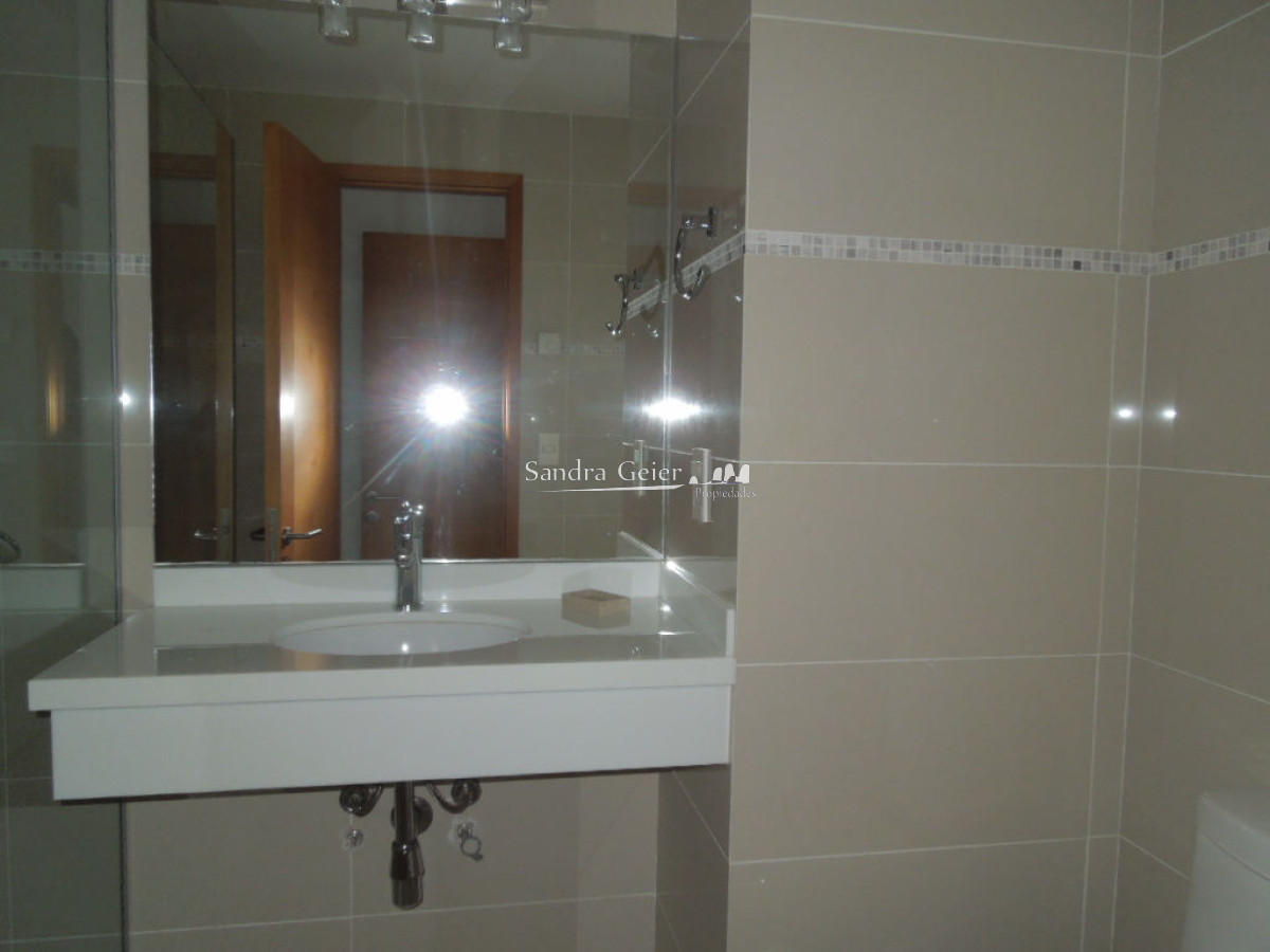 Apartamento ID.807 - SUNRISE TOWER PARADA 5 PLAYA MANSA