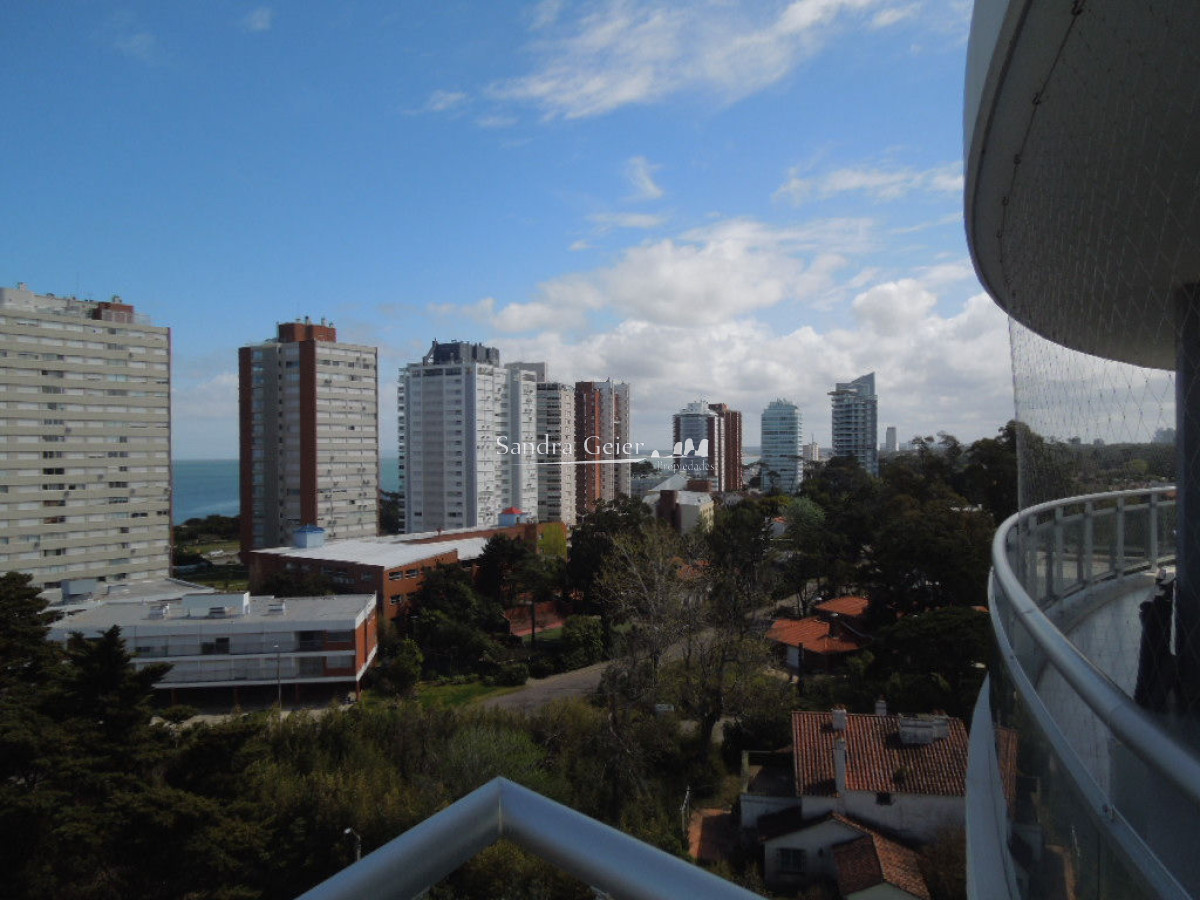Apartamento ID.807 - SUNRISE TOWER PARADA 5 PLAYA MANSA
