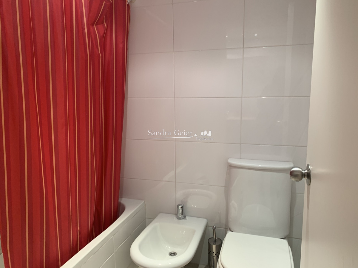 Apartamento ID.2200 - Apartamento en Punta del Este, Brava