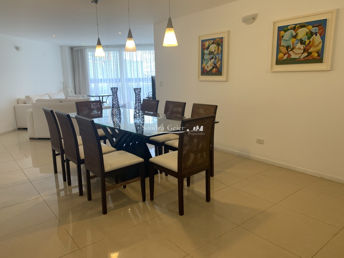 Apartamento ID.2200 - Apartamento en Punta del Este, Brava