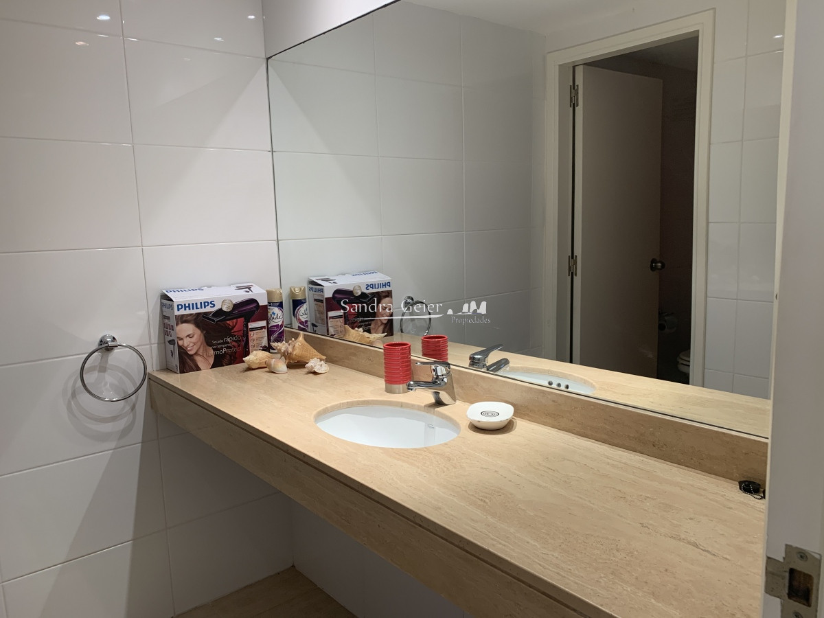 Apartamento ID.2200 - Apartamento en Punta del Este, Brava