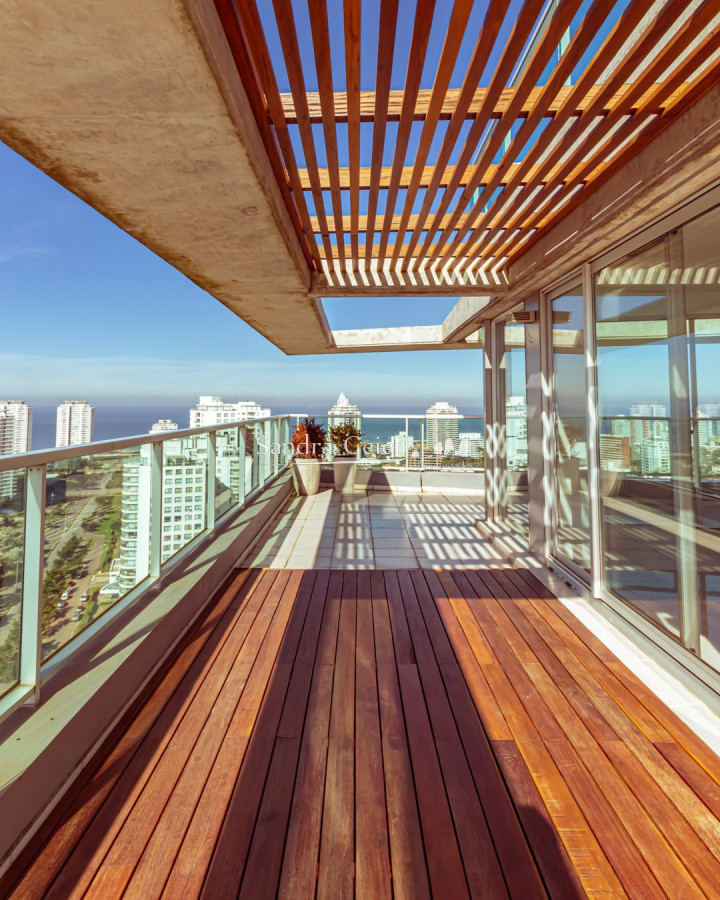 Apartamento ID.2067 - Av. Roosvelt Parada 5, Pent house en venta a estrenar!!!!