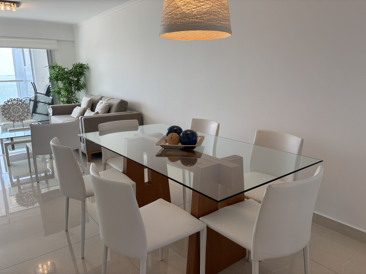  VENTA MIAMI BOULEVARD  TORRE I PISO ALTO AL FRENTE