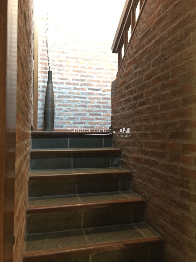 Casa ID.1583 - ESPECTACULAR ESQUINA EN CANTEGRIL