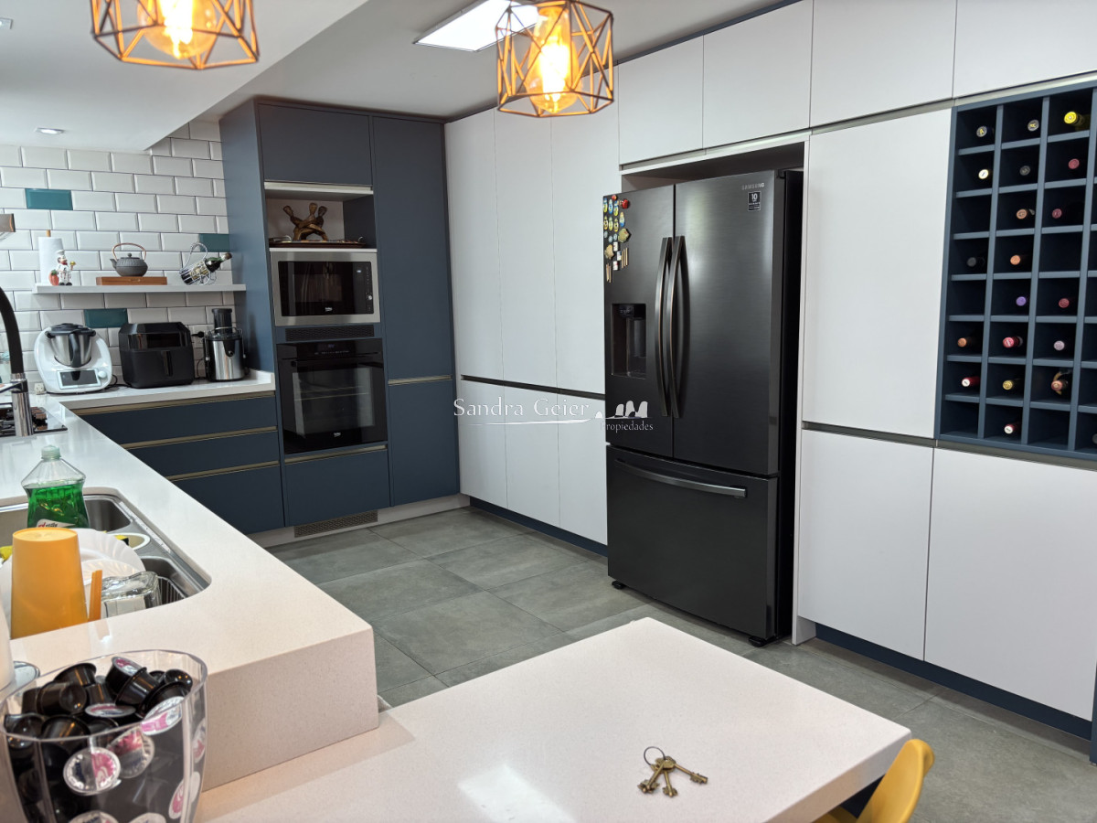 Casa ID.3237 - Casa en paradas a 100mts del mar