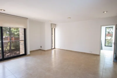 Casa ID.3007 - BARRIO PRIVADO LA RESIDENCE IMPONENTE CASA EN EXCELENTE UBICACION