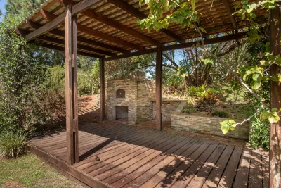 Casa ID.3007 - BARRIO PRIVADO LA RESIDENCE IMPONENTE CASA EN EXCELENTE UBICACION