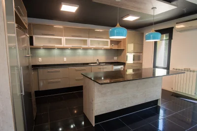 Casa ID.3007 - BARRIO PRIVADO LA RESIDENCE IMPONENTE CASA EN EXCELENTE UBICACION