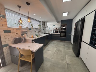 Casa ID.3237 - Casa en paradas a 100mts del mar