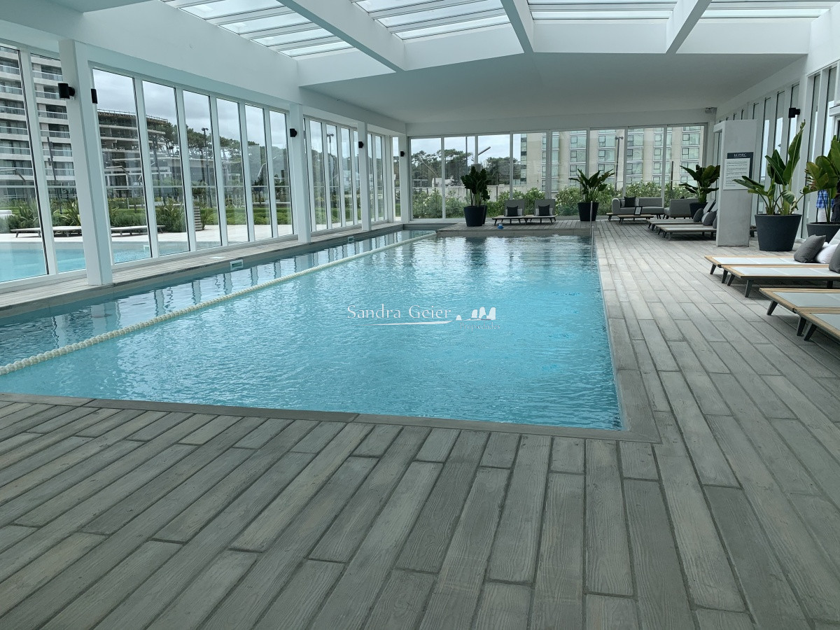 Apartamento ID.2760 - VENTA PISO ALTO TORRE LE PARC III BRAVA PRIMERA LINEA FRENTE AL MAR 