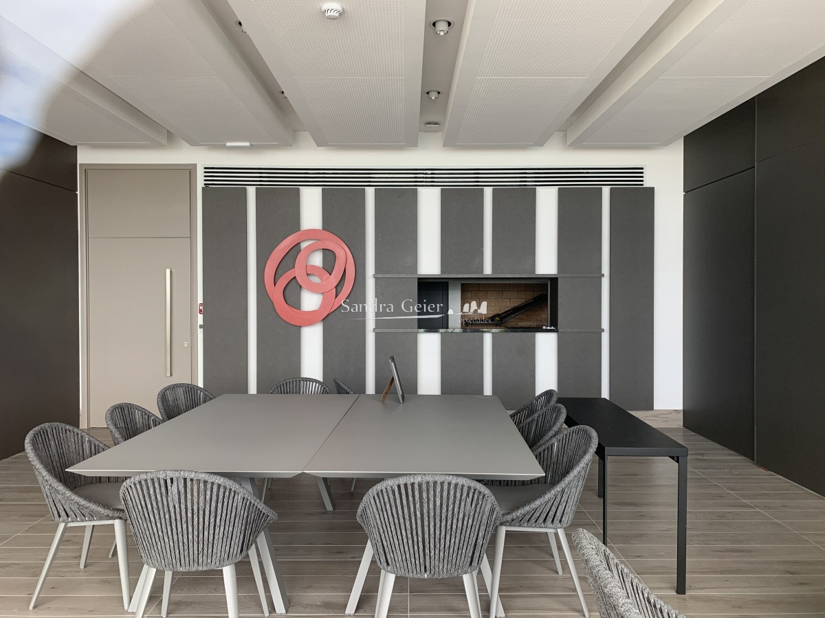 Apartamento ID.2760 - VENTA PISO ALTO TORRE LE PARC III BRAVA PRIMERA LINEA FRENTE AL MAR 
