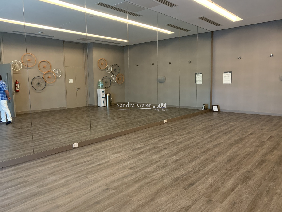 Apartamento ID.2760 - VENTA PISO ALTO TORRE LE PARC III BRAVA PRIMERA LINEA FRENTE AL MAR 