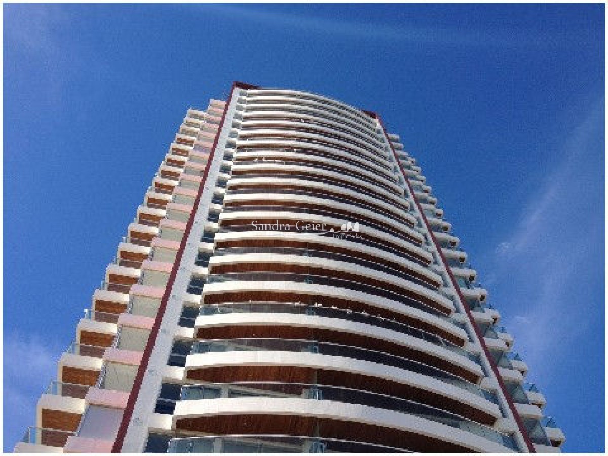 Apartamento ID.995 - ICON BRAVA TOWERS DIVINA VISTA AL MAR