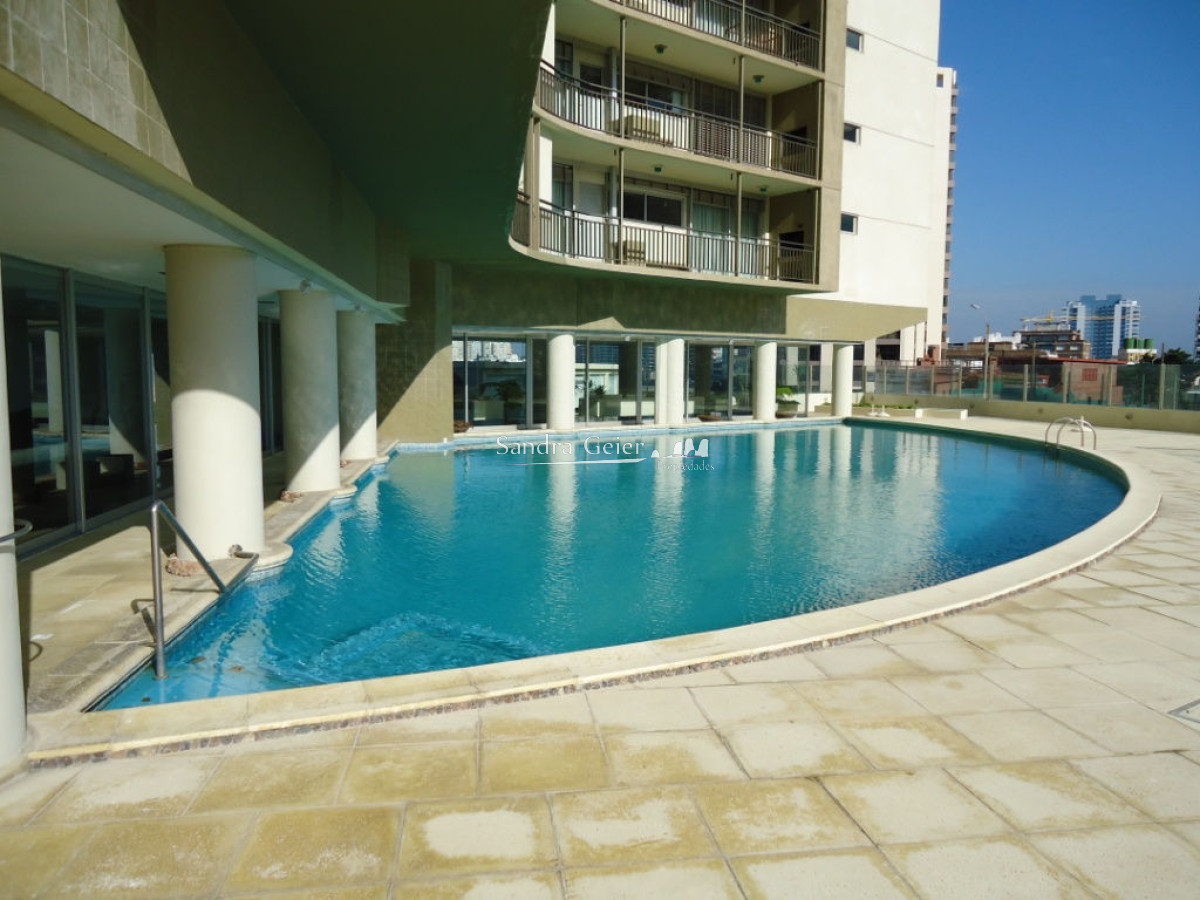 Apartamento ID.2058 - BRAVA FRENTE AL MAR RECICLADO VENTA AIDY GRILL RETASADO 