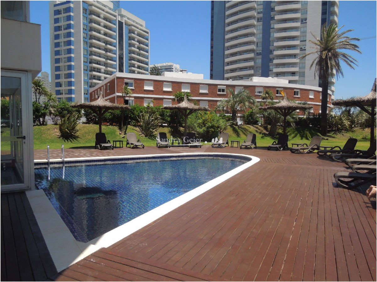 Apartamento ID.937 - AV. CHIVERTA DIVINO !!!!!!