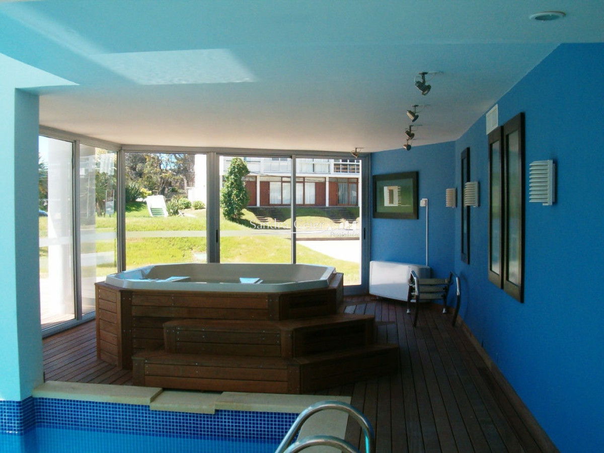 Apartamento ID.937 - AV. CHIVERTA DIVINO !!!!!!