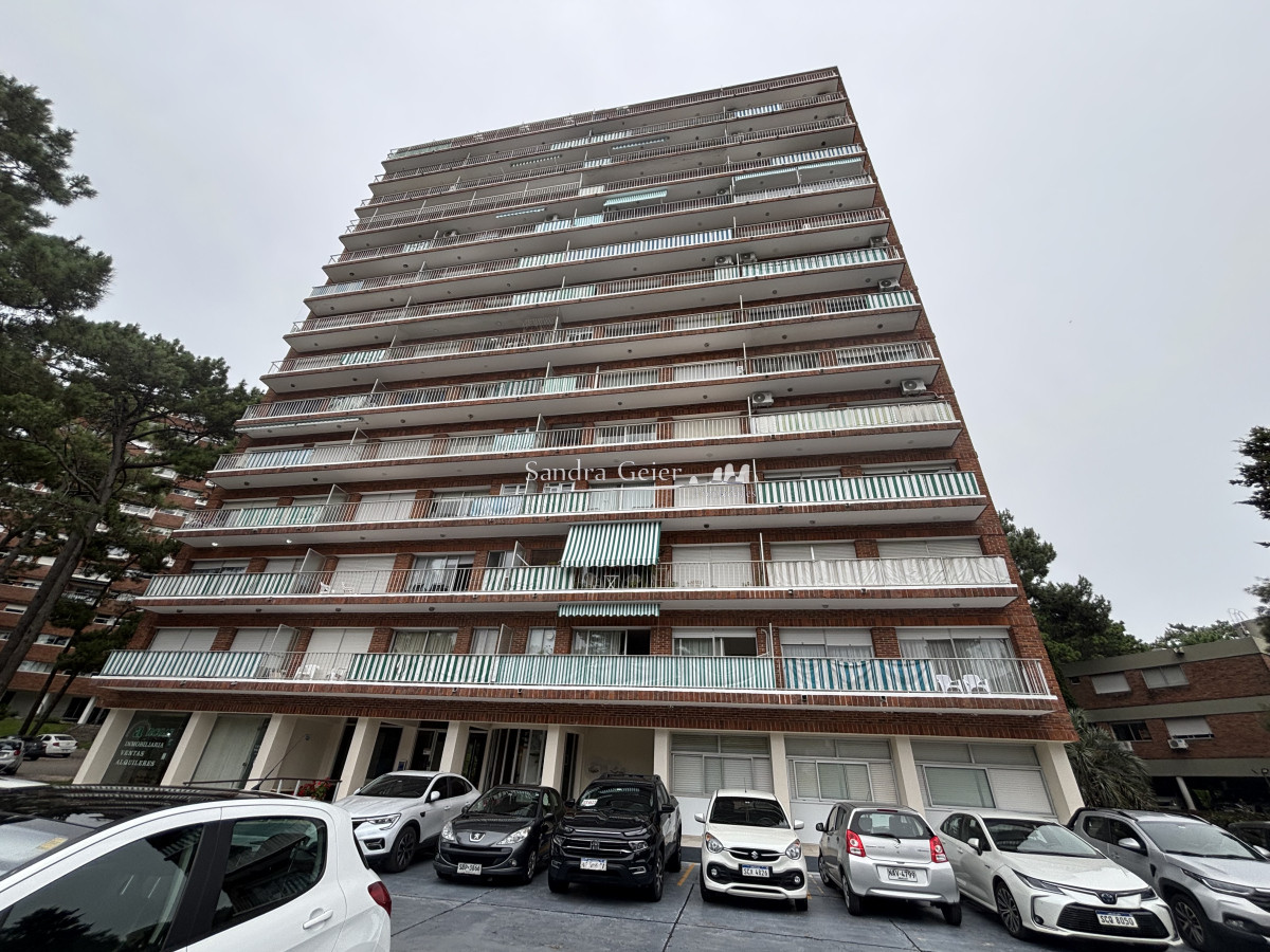 Apartamento ID.2842 -  VENTA ARCOBALENO EDIFICIO PANORAMICO RECICLADO Y RETASADO
